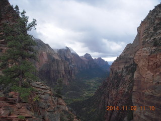 Zion National Park Angels Landing hike - Adam on chains