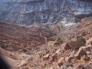 Canyonlands National Park - Lathrop trail hike - going down