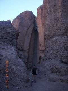 2629 8vr. Death Valley - Natural Bridge hike - Adam