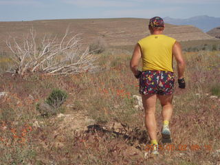 2643 8z2. Adam running at Grand Gulch