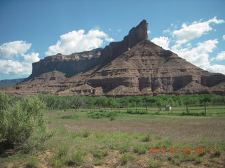 drive Gateway to Beaver Creek Canyon