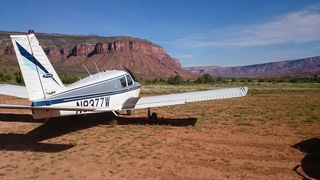 1542 8zx. Gateway Canyon airstrip - N8377W