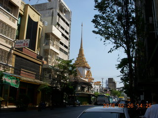 Bangkok marketplace - temple