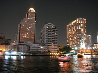 168 98t. Bangkok dinner boat ride - hotels
