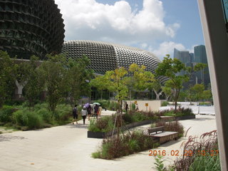 Singapore - durian-like art center +++