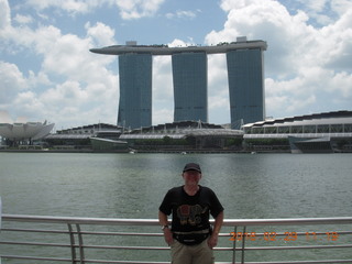 Singapore  - Adam spouting merlion water
