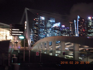 241 98v. Singapore lights