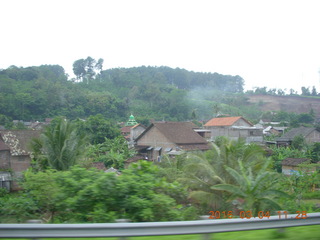 28 994. Indonesia - bus ride to Borabudur