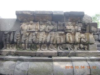 213 994. Indonesia - Borobudur temple - wall detail