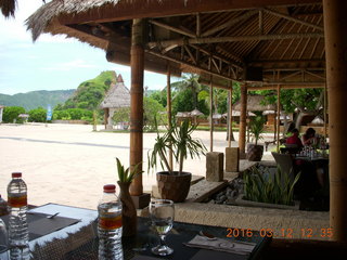 129 99c. Indonesia - Lombok - Novotel lunch and beach