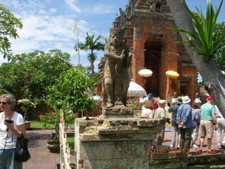 135 99d. Indonesia - Bali - temple at Klungkung
