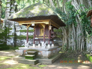 330 99d. Indonesia - Bali - Temple at Bangli