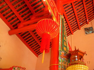 60 99g. Malaysia - Kuala Lumpur food tour - Chinese temple