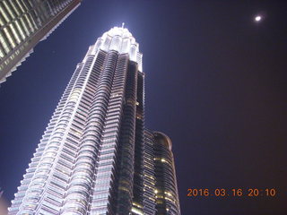186 99g. Malaysia - Kuala Lumpur food tour - twin tower