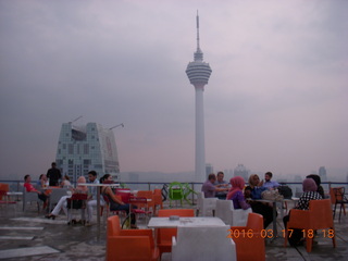 237 99h. Malaysia - Kuala Lumpur - Heli Lounge Bar - KL tower