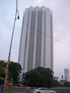 Malaysia, Kuala Lumpur, Geo Hotel run - building across the street like taj mahal