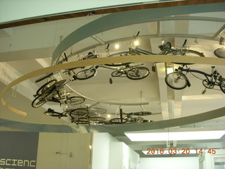 136 99l. London Science Museum - bicycles