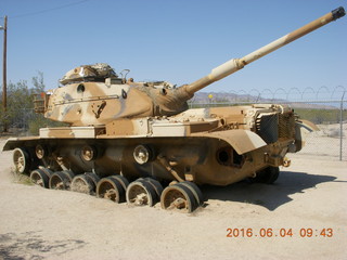 Sean's pictures - Chiriaco Summit (L77) - Patton tank museum