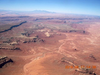 8 9ch. aerial - Utah