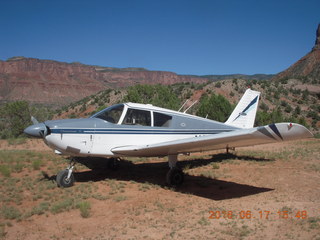 51 9ch. Gateway Canyons airstrip - N8377W