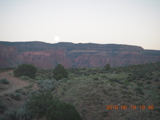 425 9ck. Gateway Canyon Resort - moonrise