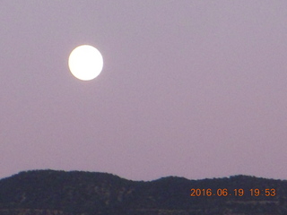 431 9ck. Gateway Canyon Resort - moonrise