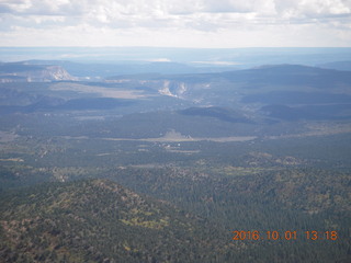Ana taking a picture at Bryce Canyon