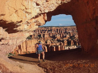 3002 9g2. Bryce Canyon - Bryce Point hike - Adam