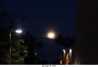 full moon, full exposure