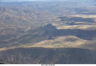 10 9sk. aerial - mountains near Phoenix