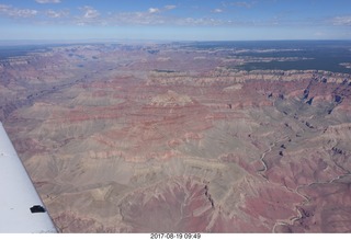 flying to the grand canyon on my cell phone display