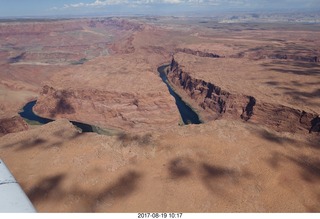 54 9sk. aerial - Grand Canyon near Page - Horseshoe Bend