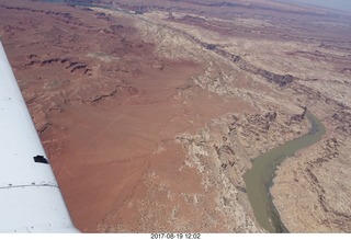 114 9sk. aerial - Cataract Canyon