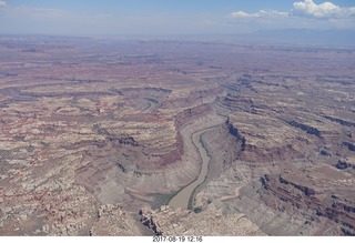 128 9sk. aerial - Canyonlands