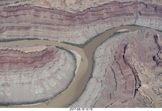132 9sk. aerial - Canyonlands - Confluence
