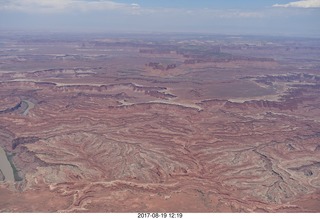 136 9sk. aerial - Canyonlands