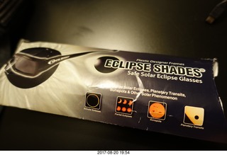 137 9sl. Eclipse Shades