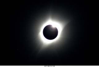 3 9sn. somebody else's total eclipse picture