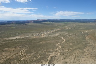 20 9sn. aerial - Bryce Canyon airport (BCE)