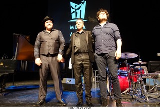 Kim taking a picture at the grand canyon