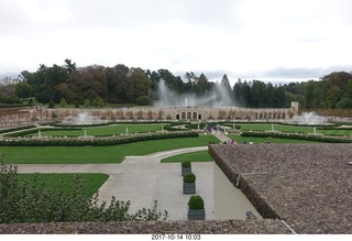 121 9ue. Longwood Gardens - fountains