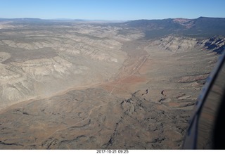 1871 9um. aerial - Grand Canyon - Bar Ten Ranch Airport (1Z1)