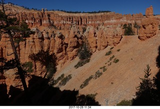 Bryce Canyon National Park hike - Peek-A-Boo trail