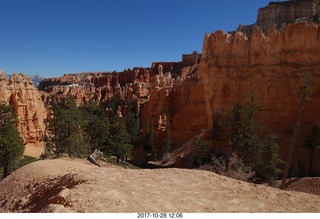 Bryce Canyon National Park hike - Peek-A-Boo trail