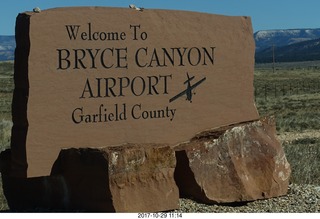 Bryce Canyon Airport sign