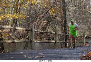 3145 9vk. Pennypack Park run - Adam running