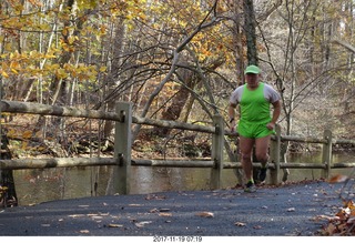 3146 9vk. Pennypack Park run - Adam running