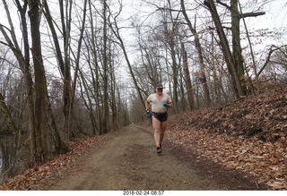 3152 9yq. Princeton canal run - Adam running