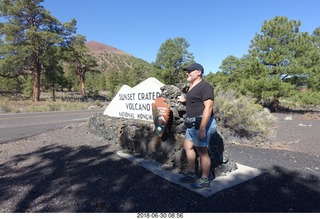 32 a02. drive from scottsdale to gateway canyon - Sunset crater + Adam