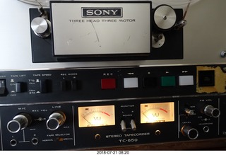 Sony TC-650 close-up